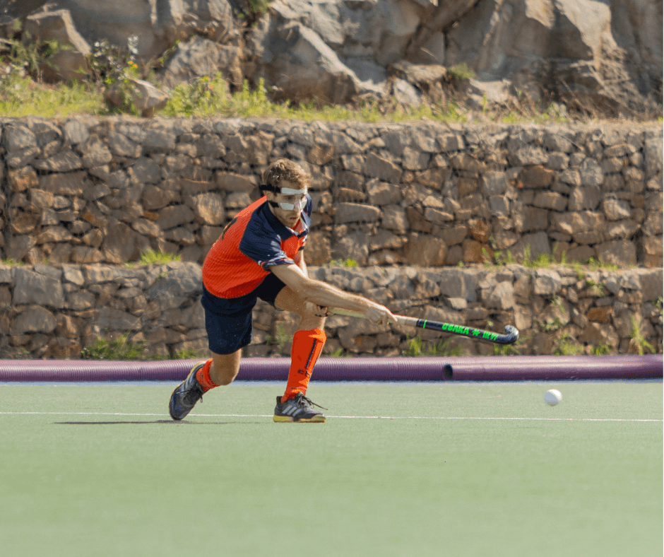 Ce résumé est un peu différent. Avec la saison qui arrive dans sa phase finale et moins de matchs à jouer, nous revenons sur ce qu’ont donné les derniers week-ends du Catalònia HC.