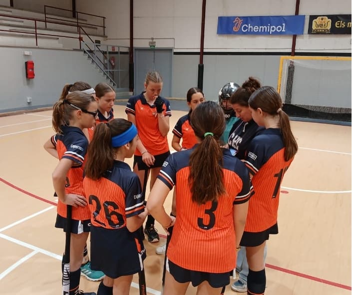 A nivell d’acadèmia, el cap de setmana també ha estat exigent. Els equips infantils han caigut en els seus partits de sala, però amb actitud i aprenentatge davant rivals que han sabut imposar-se, especialment en situacions de joc a casa.