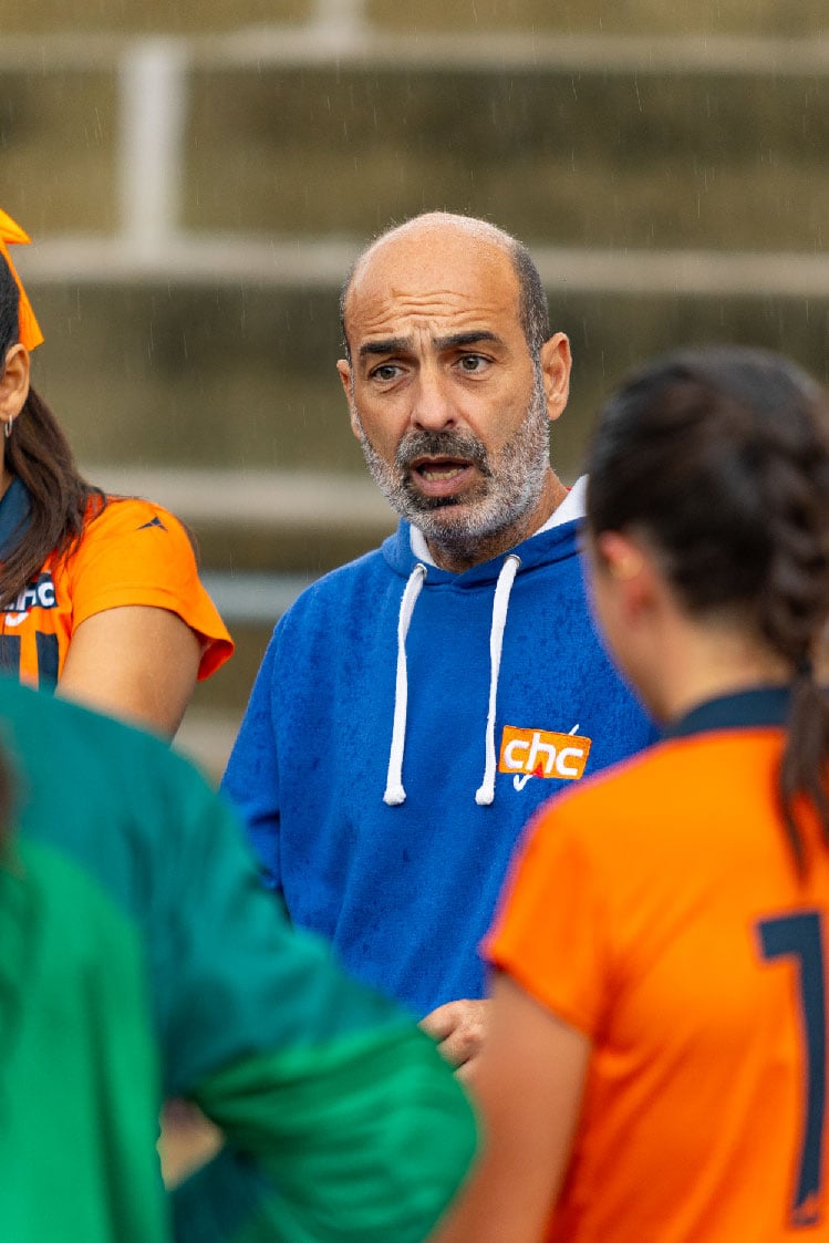Equipo del Catalònia Hoquei Club en acción
