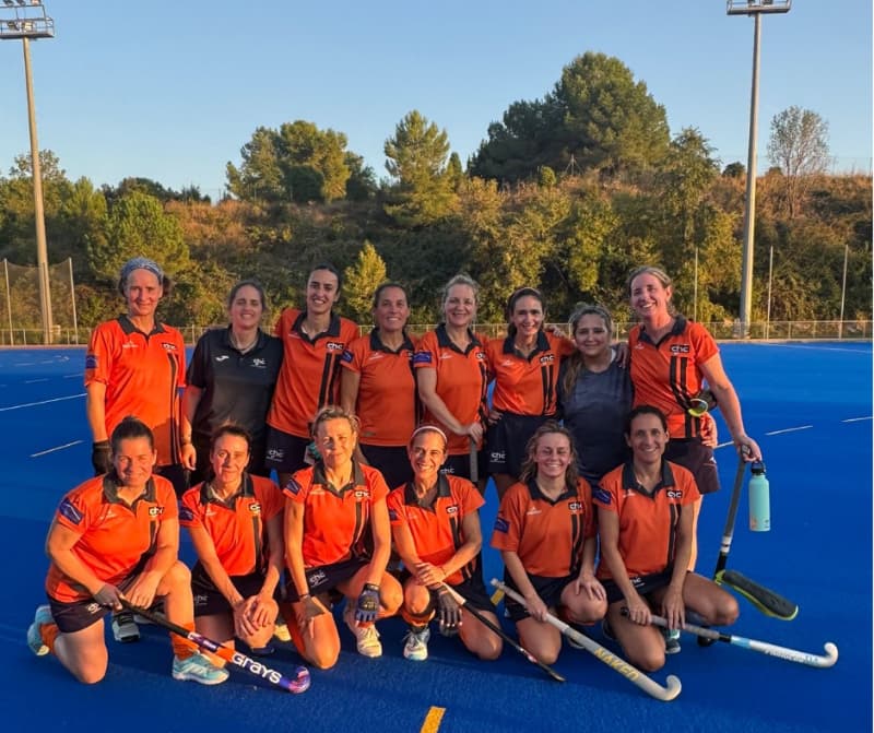 Séniors (Segona et troisième équipe). La troisième équipe masculine — qui débute cette saison — a frôlé son premier point au terme d’une fin de match haletante face au Sant Andreu. L’équipe masculine de Segona a subi un score sévère à l’extérieur sur le terrain de l’Egara.