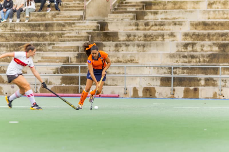 Josefa grew up in Chile, a 13-hour plane ride from Barcelona, and shared that the toughest part of her transition was missing “her family, her club, her friends, her culture, and her customs.”