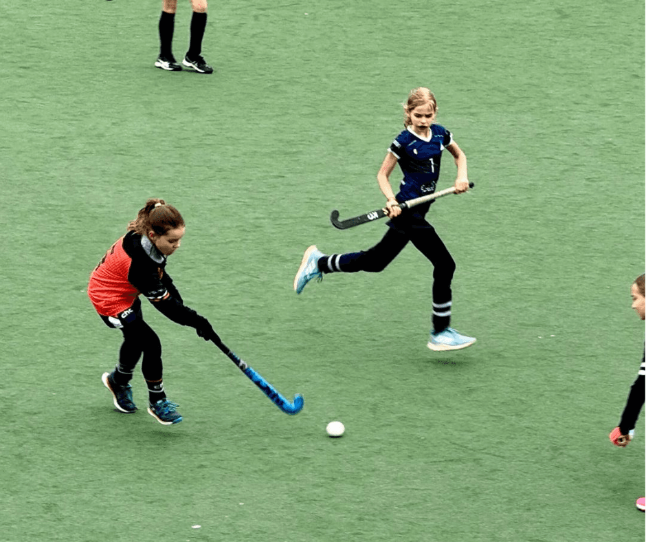 At academy level, the weekend also brought several demanding matches. The Girls’ U14 team lost against the second-placed side in a serious and intense game, while the Girls’ Cadet team created good chances against the league leaders but lacked a bit of luck in front of goal.