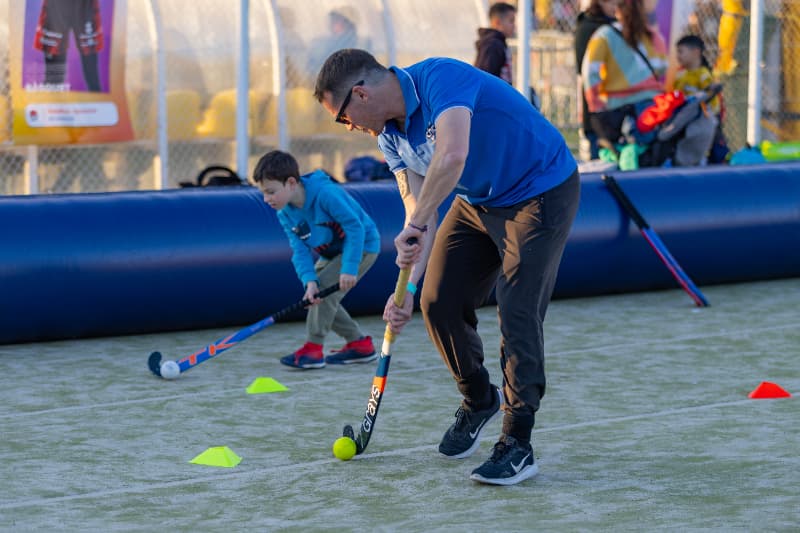 Willy is het daarmee eens en benadrukt nogmaals het belang van toewijding.